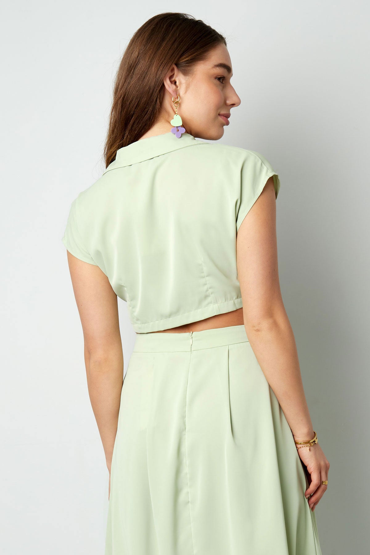 Cropped top met knoop