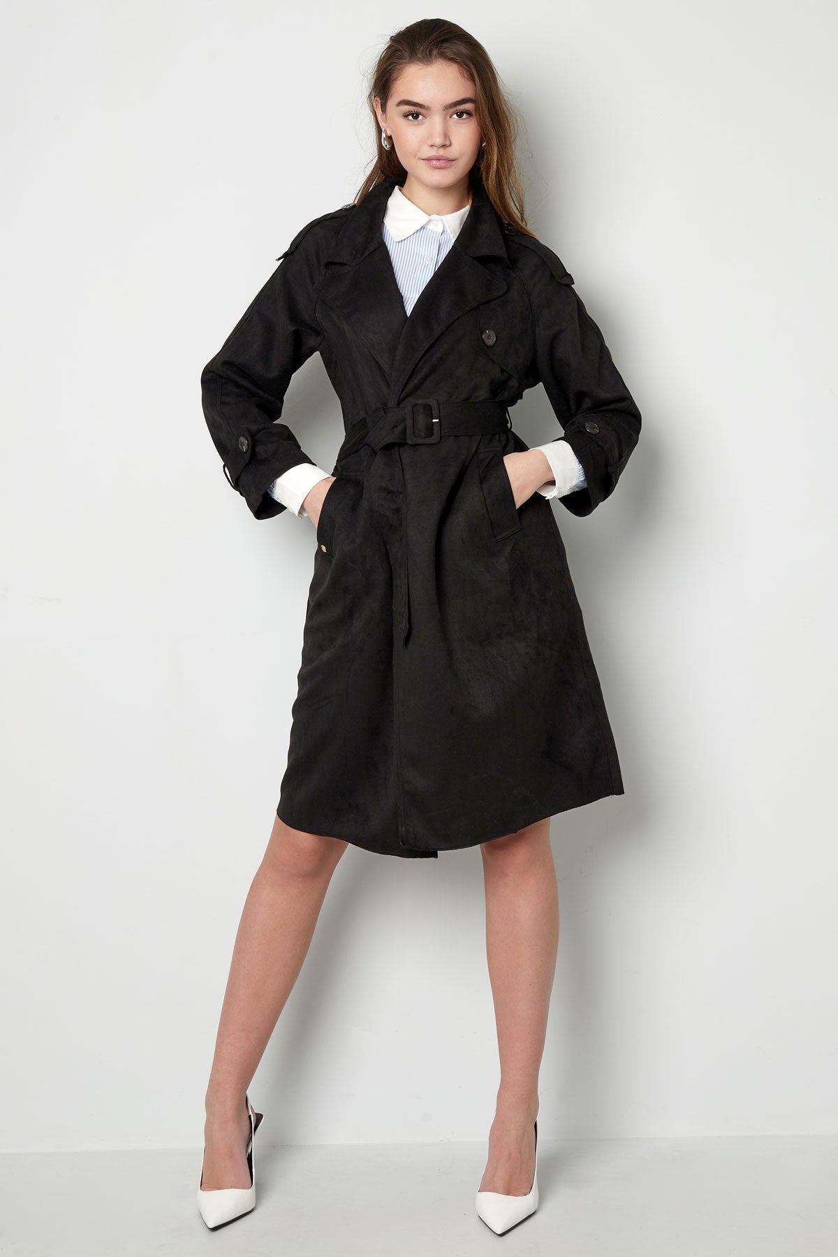 Klassieke trenchcoat suedine