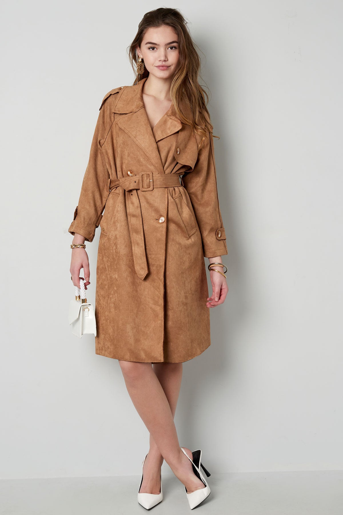 Klassieke trenchcoat suedine