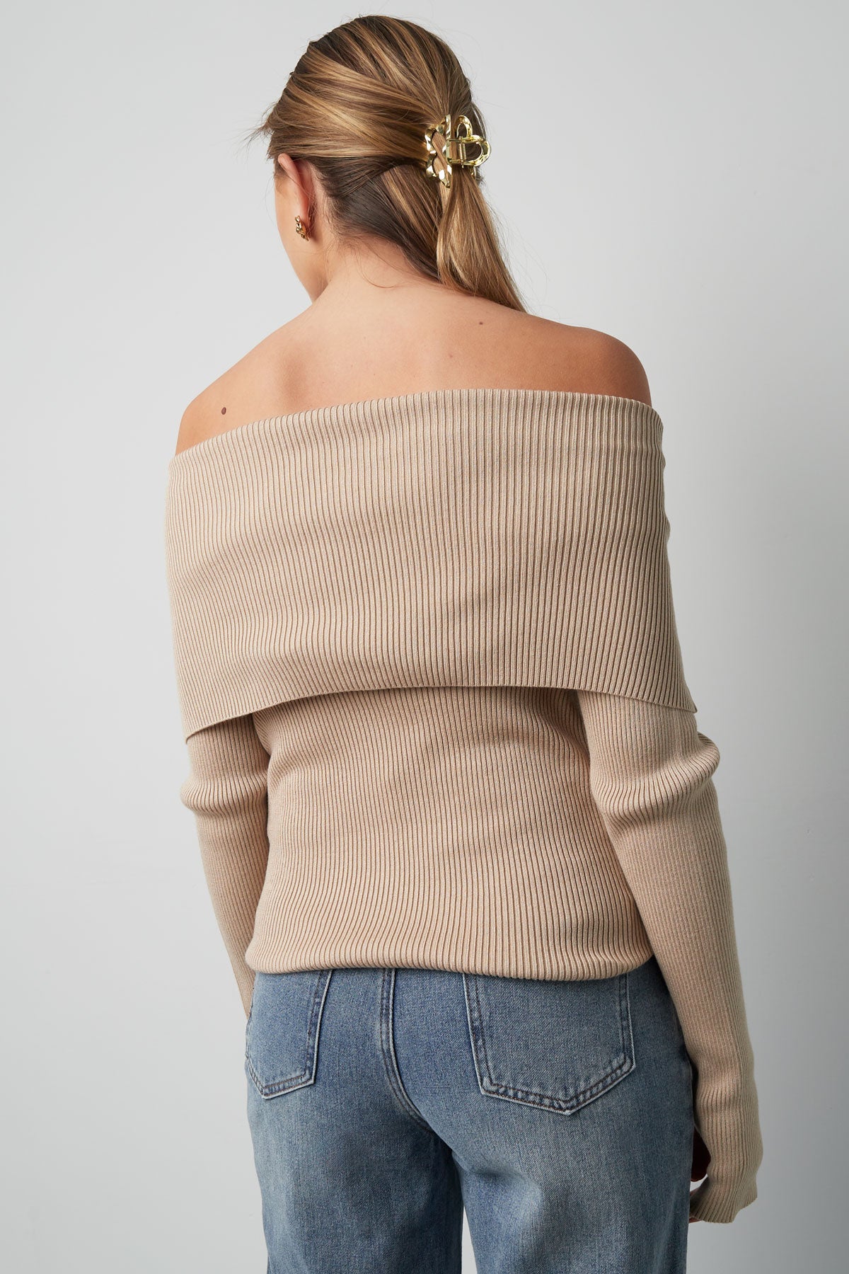 Basic off shoulder top