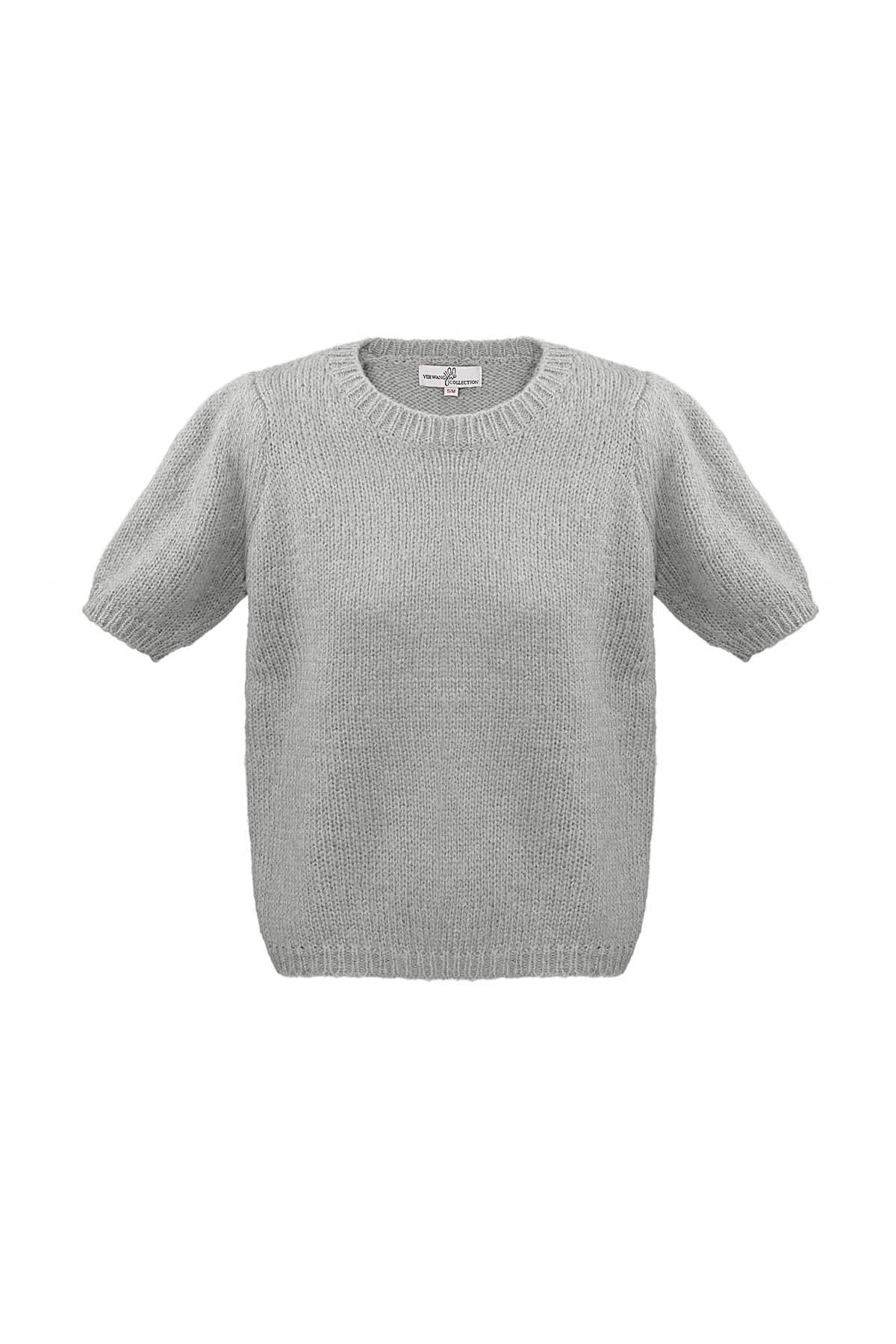 Basic shirt met pofmouwen